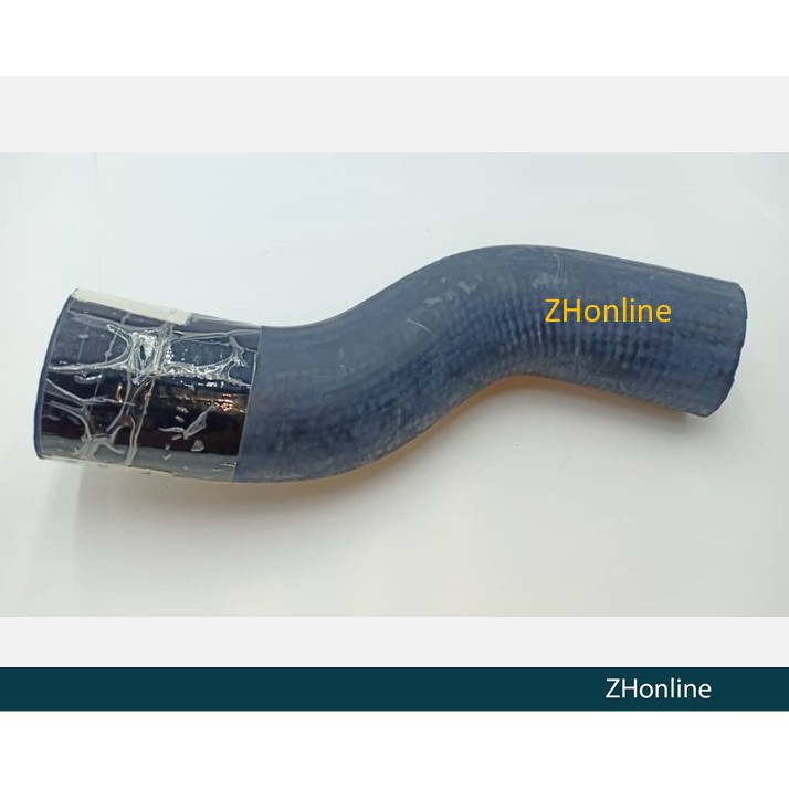 RADIATOR HOSE (Upper) UP165710L030 for TOYOTA HILUX KUN25 Shopee