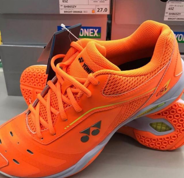 yonex momota shoes