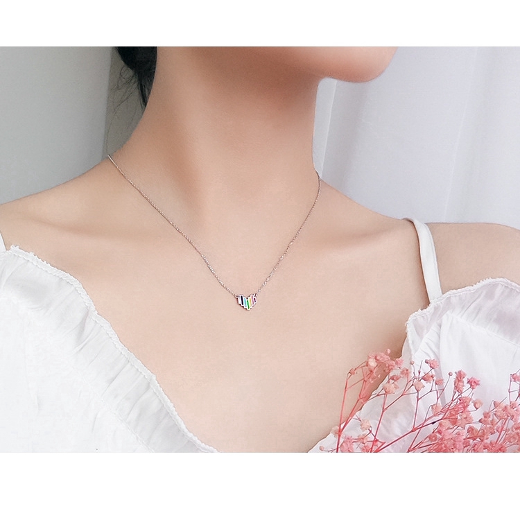 Collar de corazón arcoíris de plata S925 con cadena de clavícula sencilla coreana_voghion.com