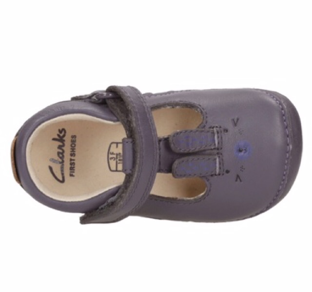 clarks soft sole baby shoes