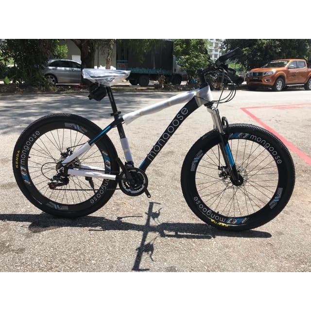 27.5 mongoose mountain bike