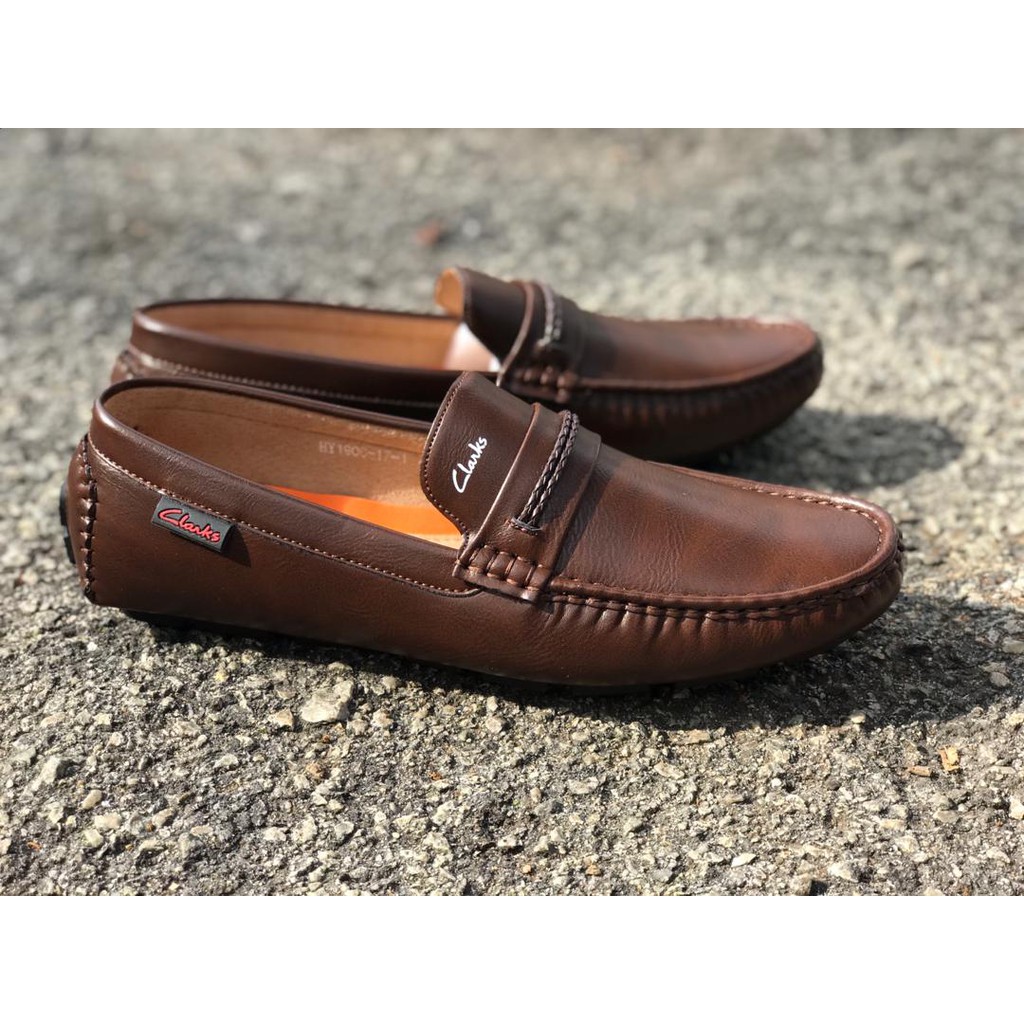 clarks moccasins mens shoes