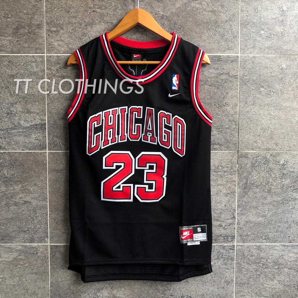 surfing Falde sammen Anstændig MY Ready Stock] Michael Jordan #23 Chicago Bulls Black Away NBA Basketball  Jersey Singlet Jersi | Shopee Malaysia