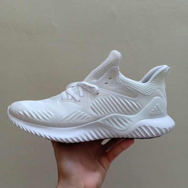 alphabounce all white