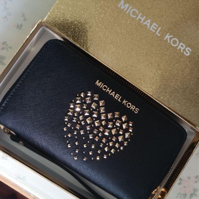 michael kors heart wallet