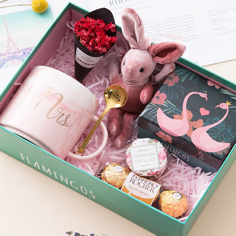 simple gift for girlfriend birthday