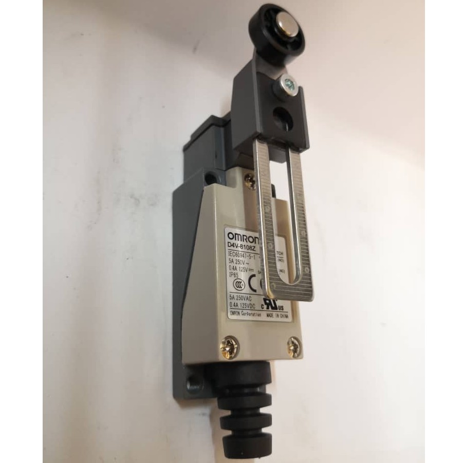 OMRON D4V8108Z OMR Small limit switch Shopee Malaysia