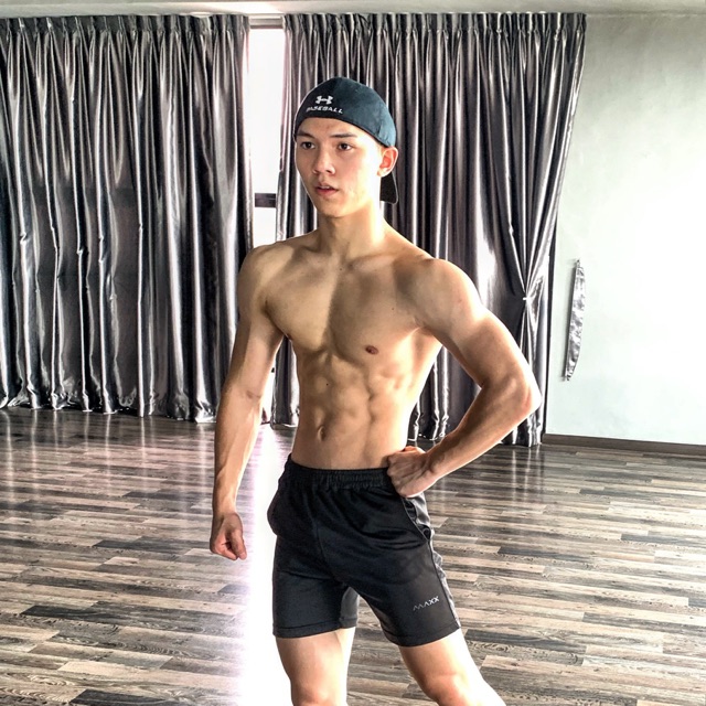 Asian Muscle Stud