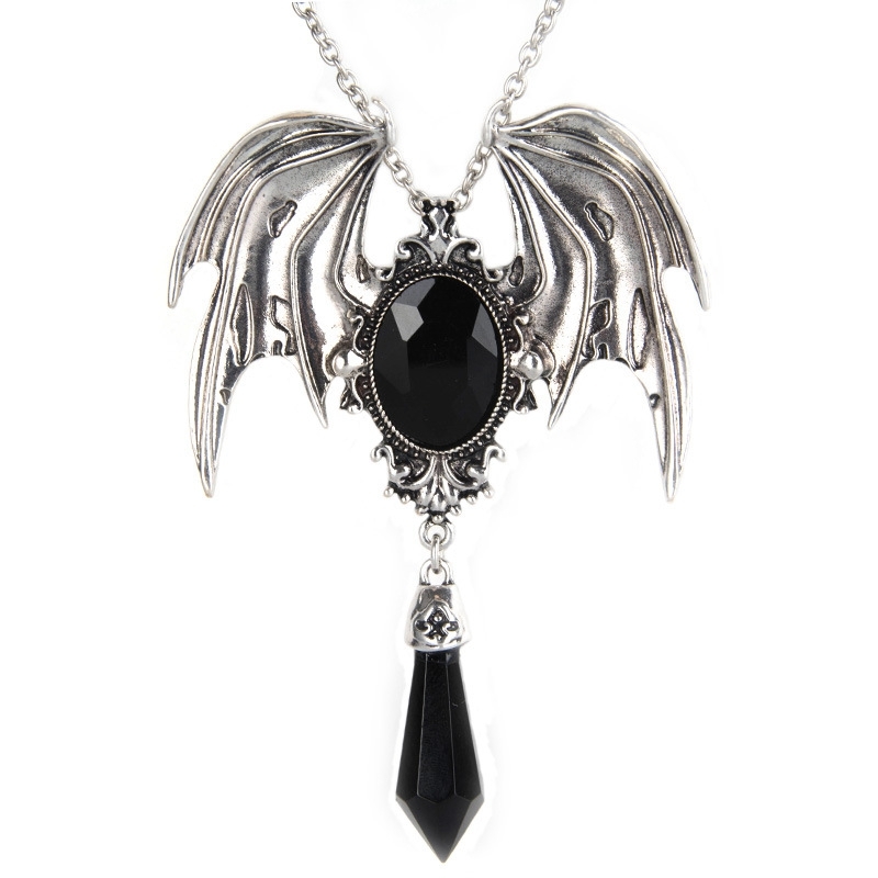 Vintage Punk Black Gemstone Bat Pendant Crystal Necklace Women's Jewelry