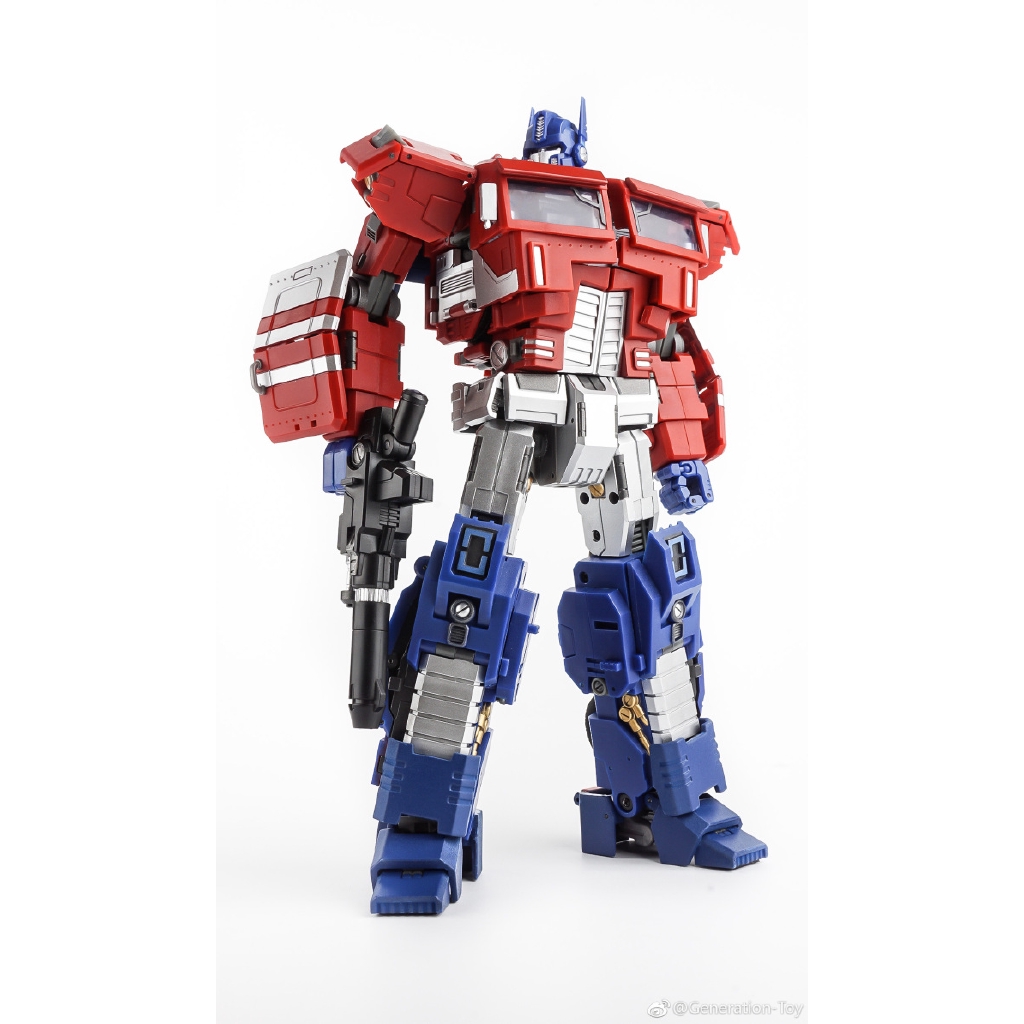 Transformers Taipan Commander IDW Optimus O-pillar The head can glow about 24CM