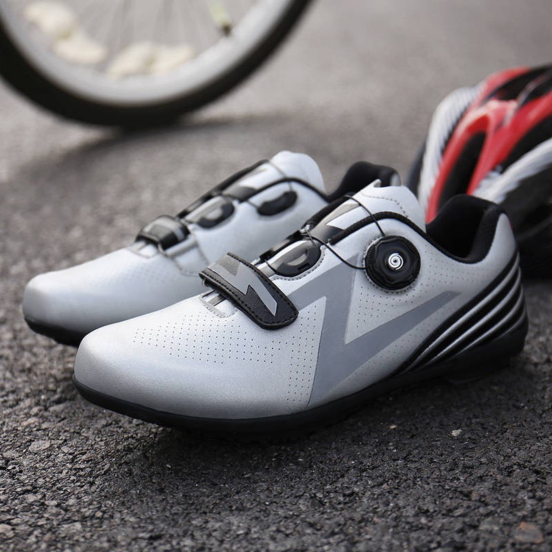 non locking cycling shoes