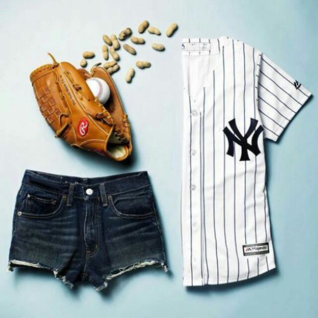 female yankee jersey