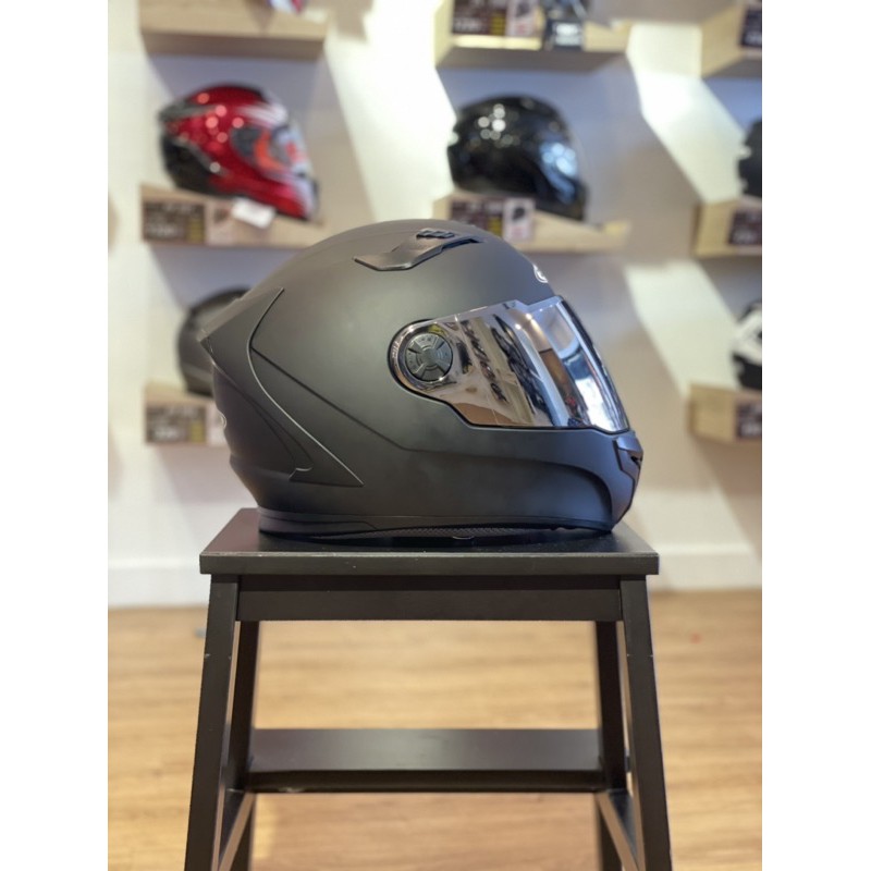 ZEUS ZS - 813 Full Face Helmet [Sun Visor Included] + 1 Year Warranty