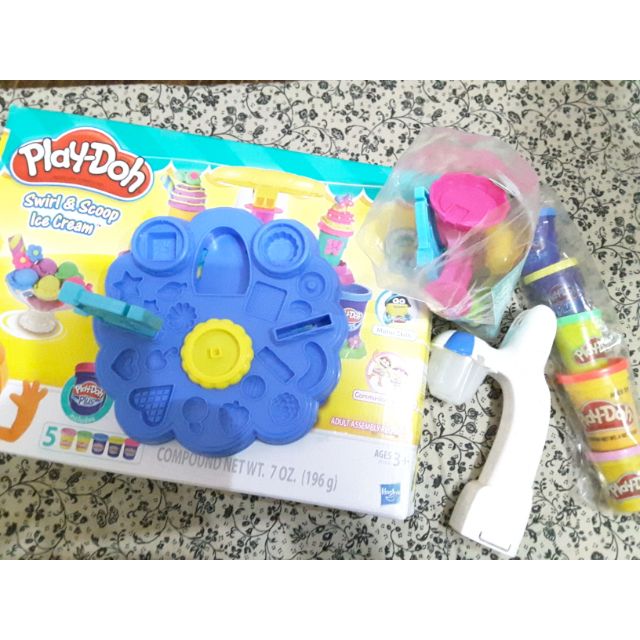 play doh swirl and scoop