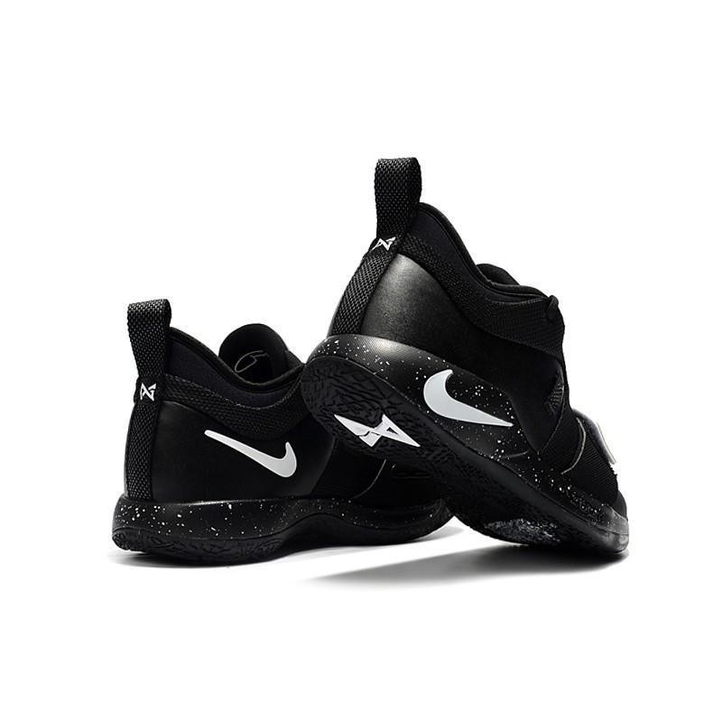 paul george 2.5 white and black