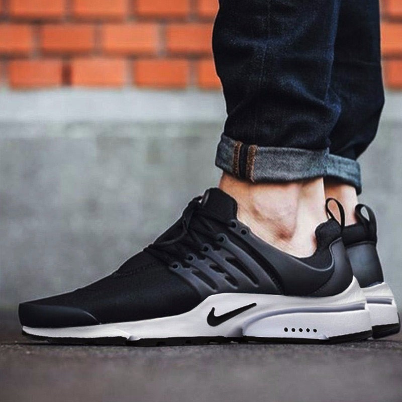 air presto essential black and white