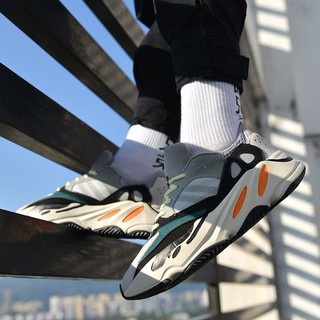 yeezy boost 700 womens