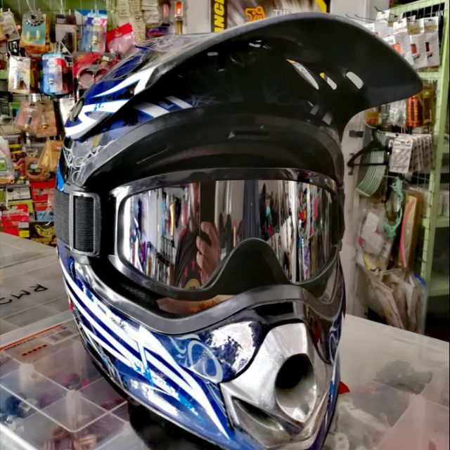 scrambler helmet