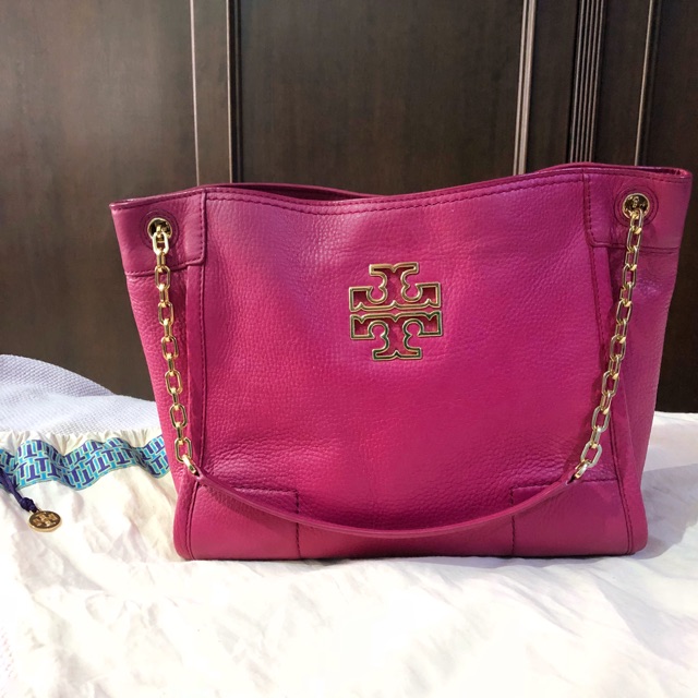 tory burch fuchsia bag