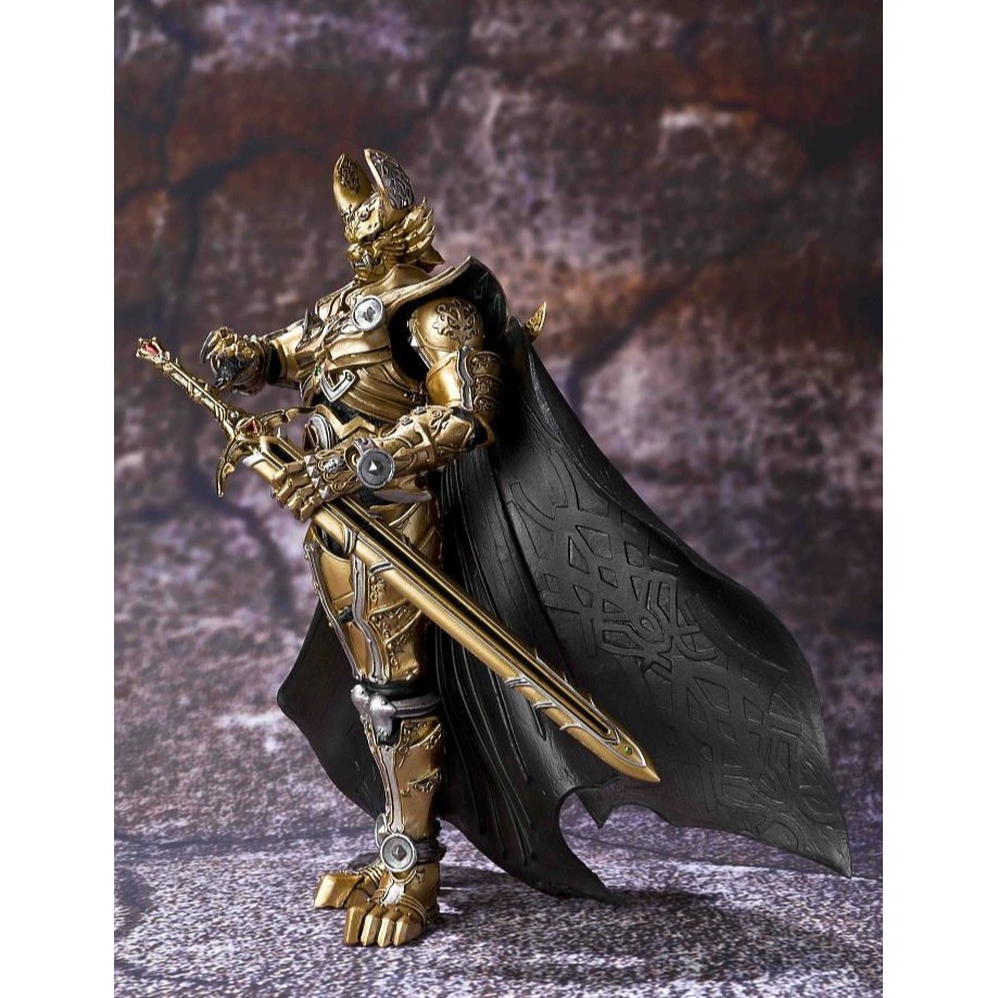 BANDAI Makai Kado GARO - Ougon Senshi Garo/Golden Knight Garo (MISB ...