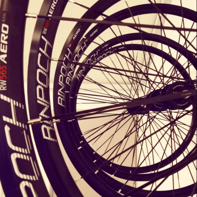 rinpoch track wheelset