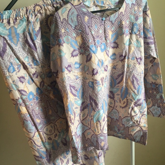 Baju Kurung Kedah Batik Premium Kain Lipat Batik