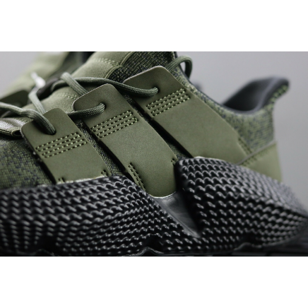 prophere green black