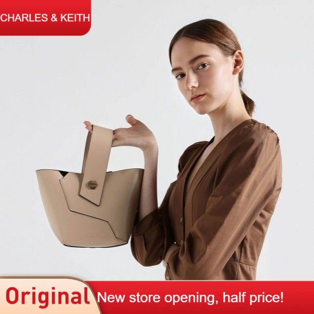 charles and keith wristlet handle bucket bag