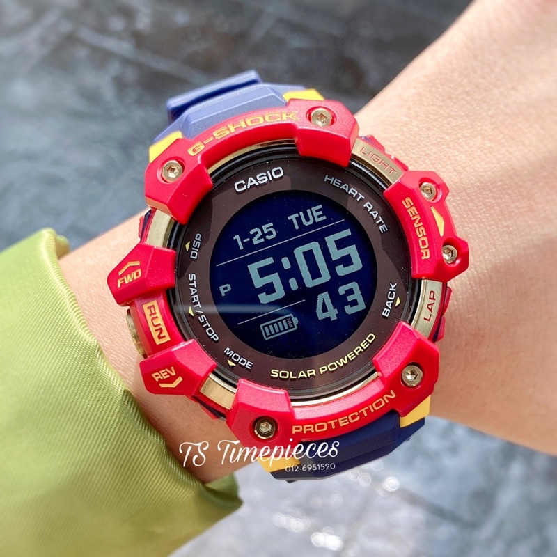 新しい季節 G-SHOCK GBD-H1000BAR-4JR バルセロナコラボモデル G