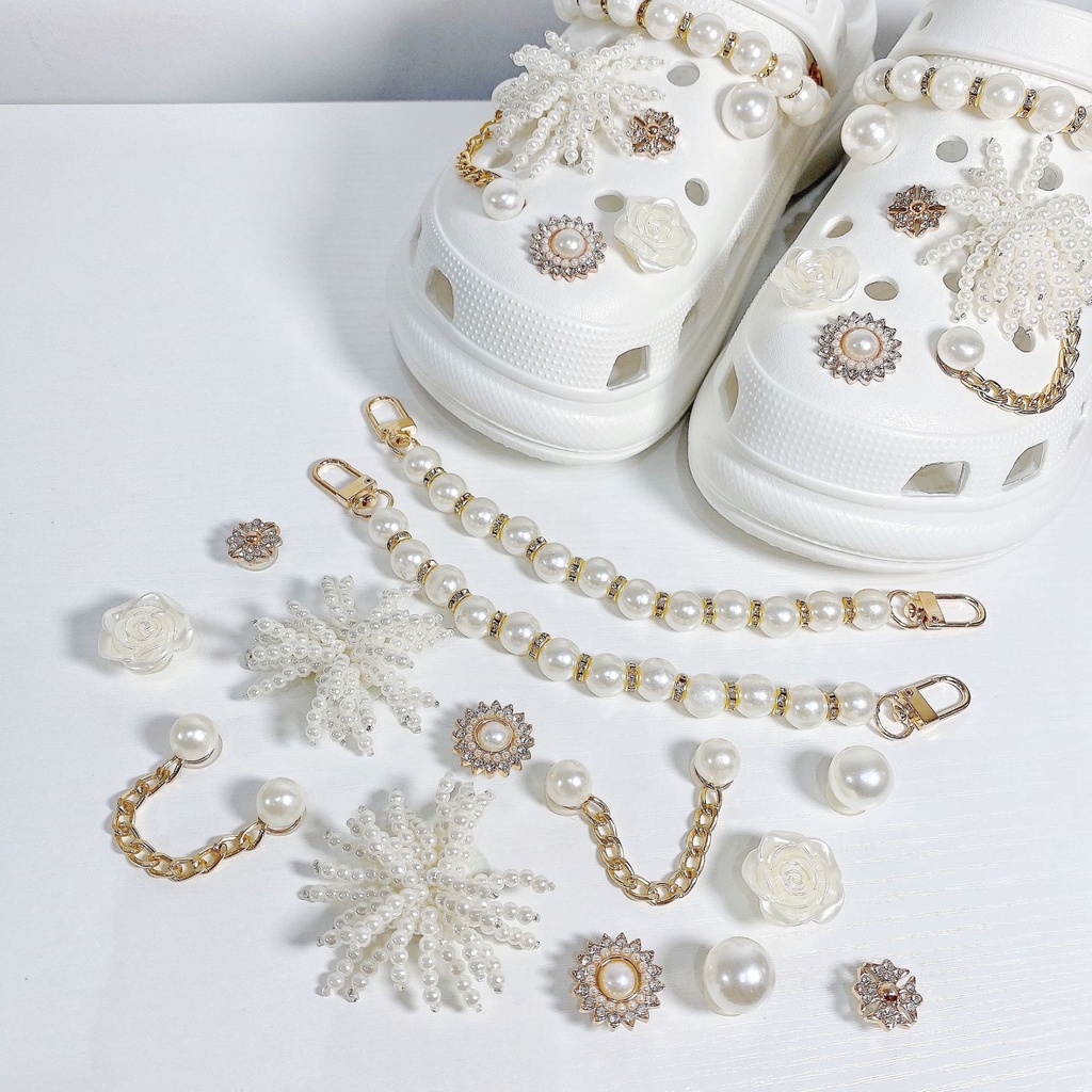 【luxury suit-no shoe】DIY jibitz INS shoe accessorie Decoration Cute DIY accessories Shoe Buckle Shoe Decoration