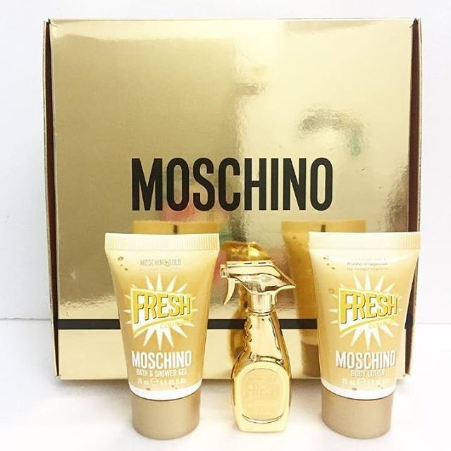 moschino fresh gold set
