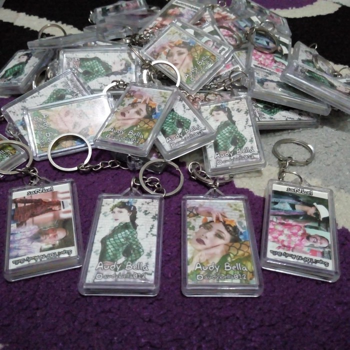 GANTUNGAN Custom photo 2-sided acrylic key chain, souvenir