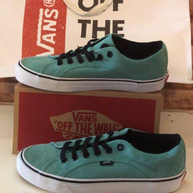 vans sample shoes