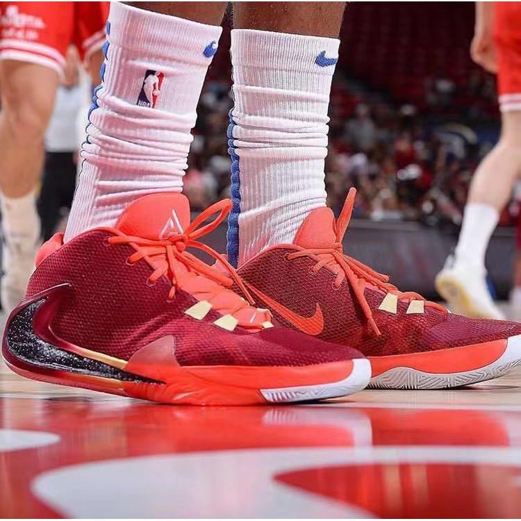antetokounmpo 1 shoes