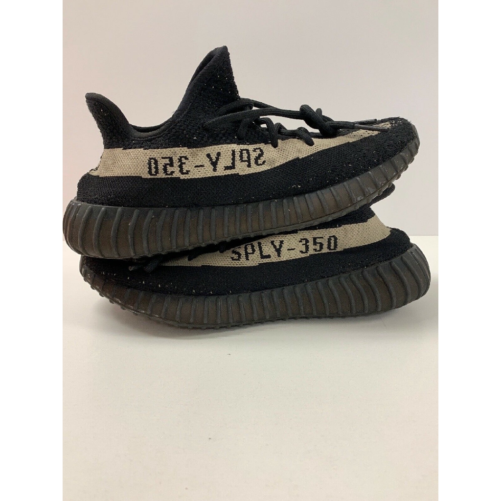 yeezy oreo size 9