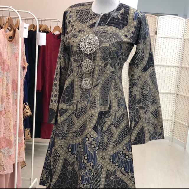 KURUNG RIAU batik moden | Shopee Malaysia