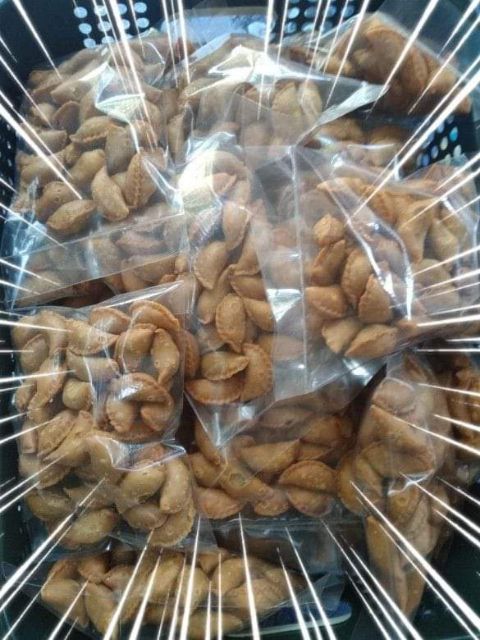 Karipap Mini 50/100 Biji Inti Penuh, Ranggup, dan Sedap dengan inti Serunding Ikan Sela…