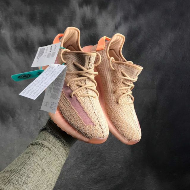 yeezy 350 clay real