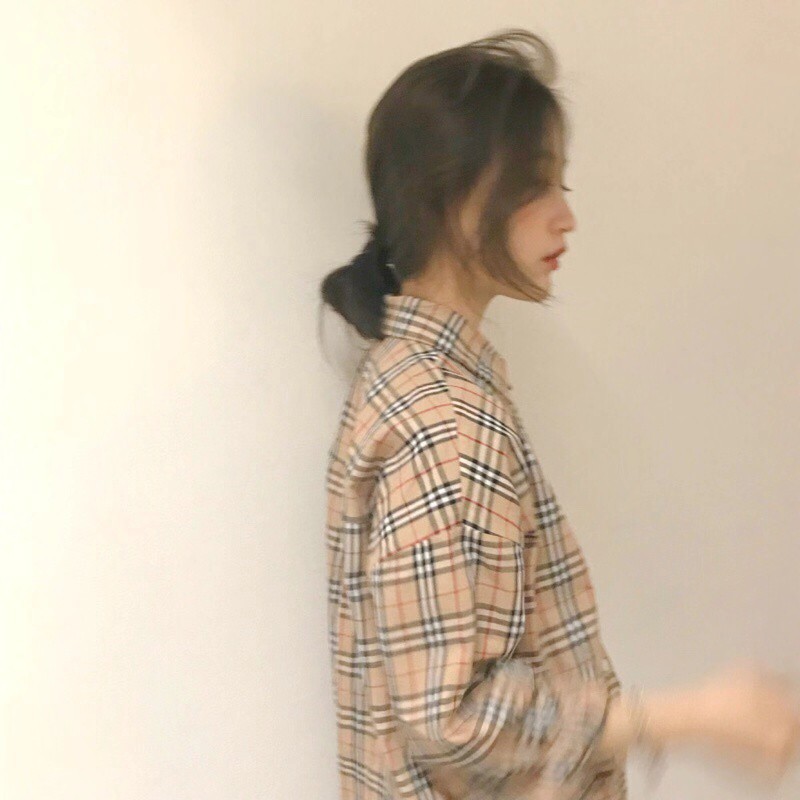 burberry shirt girl