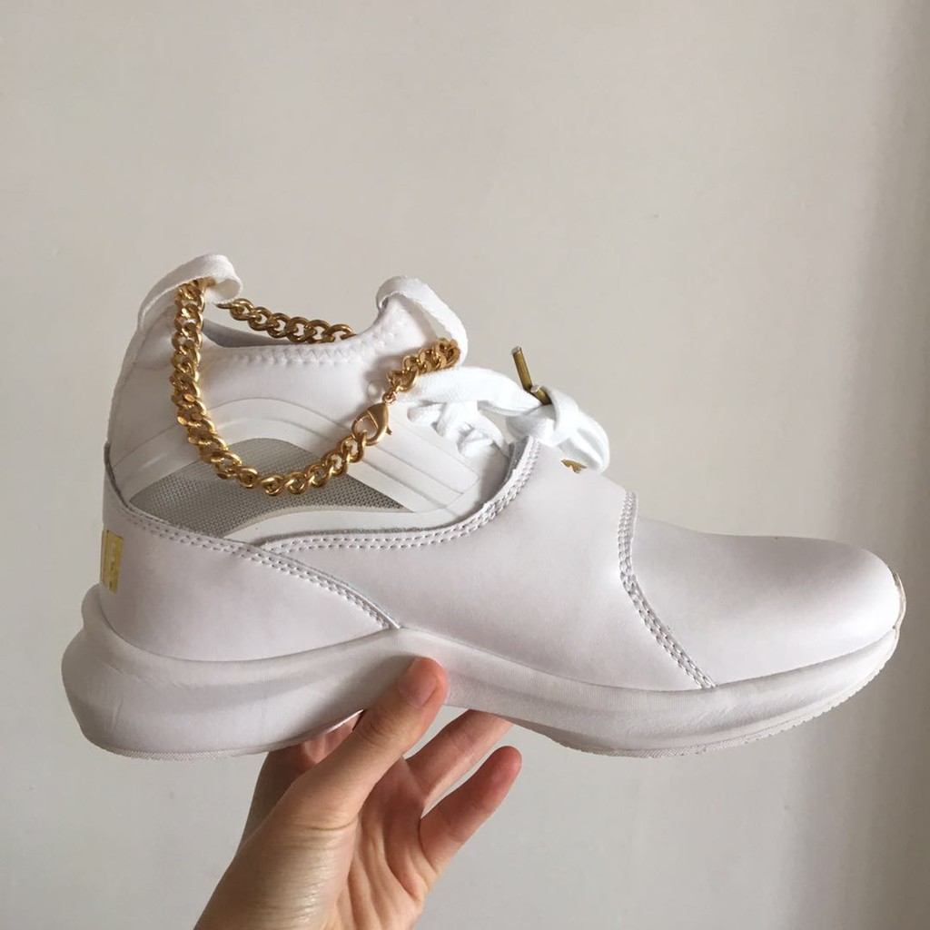 white and gold womens pumas