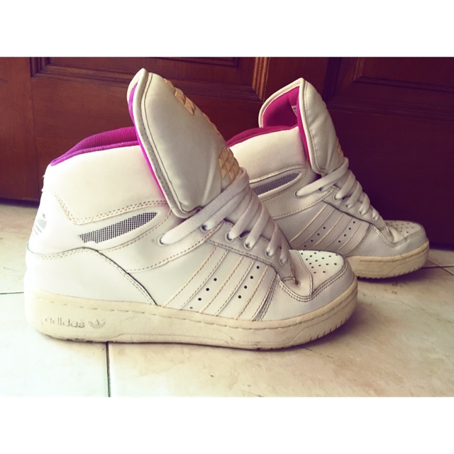 adidas girl sport shoes