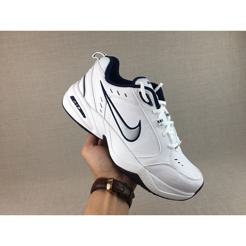 nike vintage looking shoes