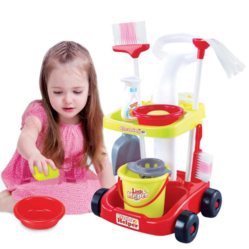 little girl cleaning set