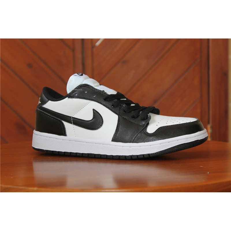 aj1 low black white