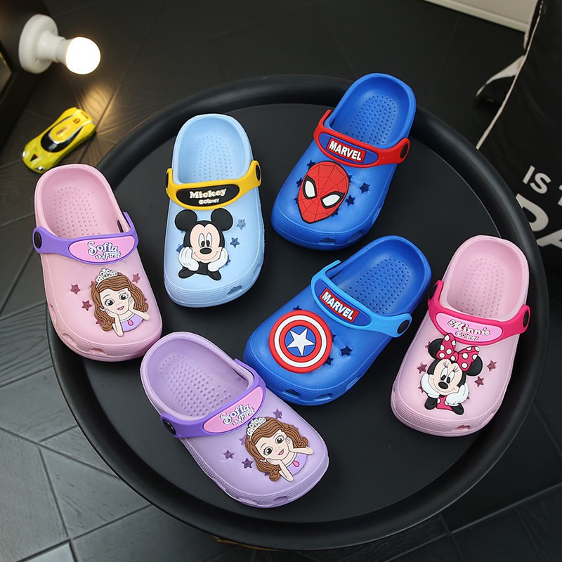 crocs spiderman marvel