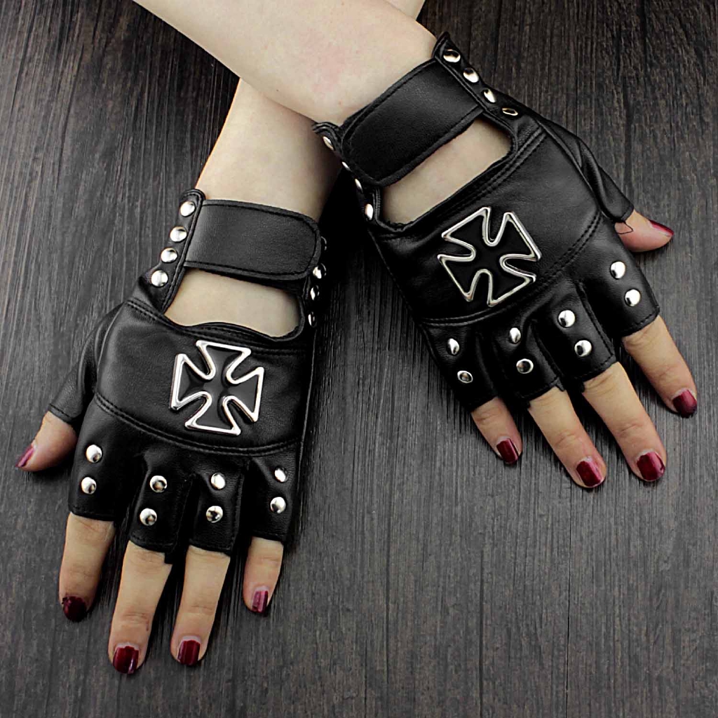 Pair Black Half Hand Finger Studded Punk Gloves in Leather for Men Women