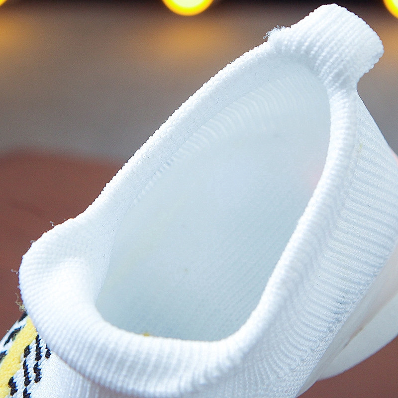 led feather pattern breathable sneakers