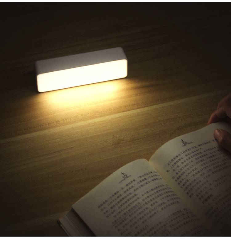 Wireless LED Motion Sensor 3 Colours Desk Lamp Led USB Book Light Magnetic Study Reading Light