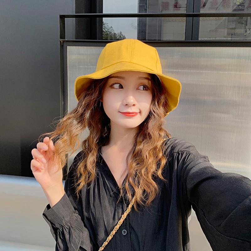 bucket hat for round face