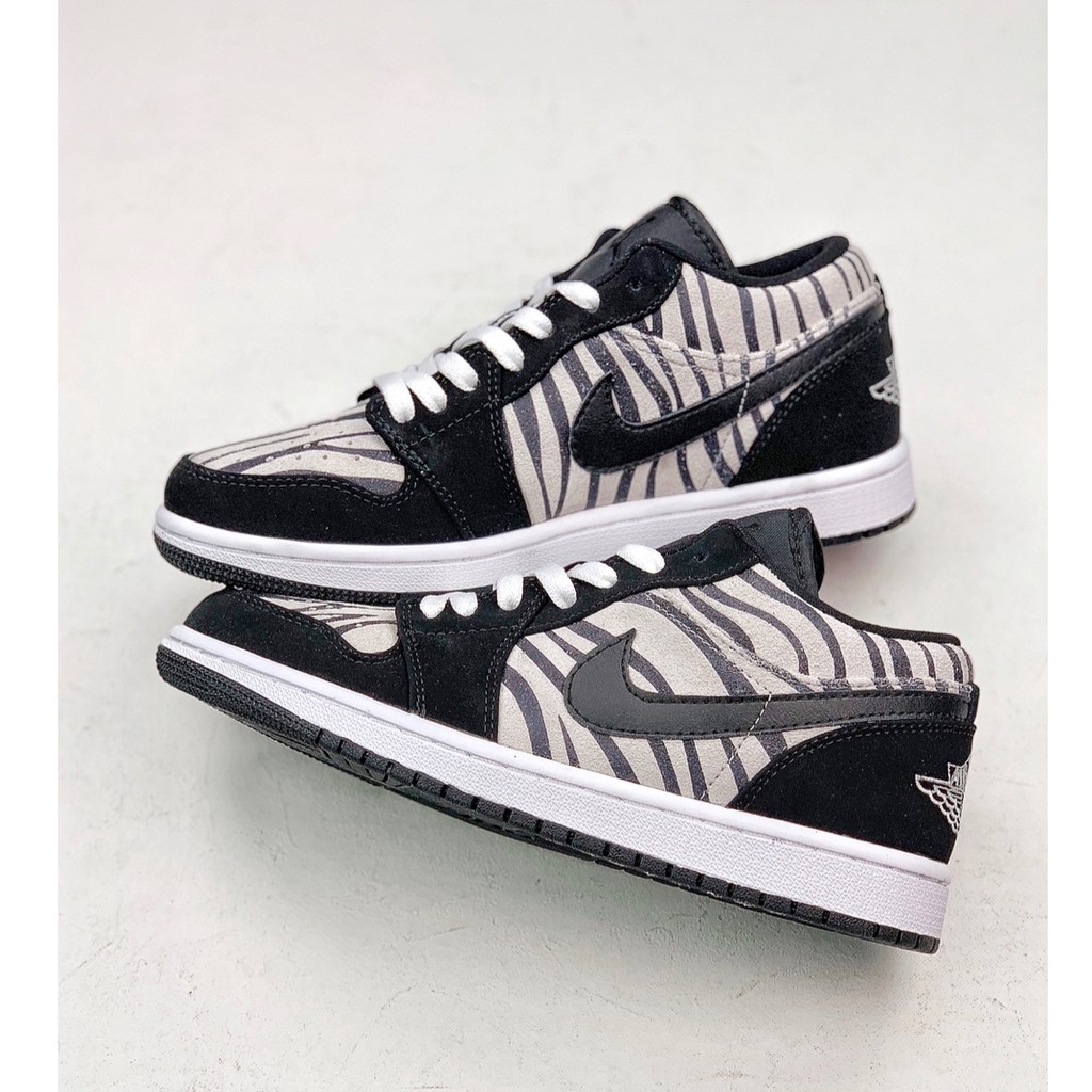 air jordan 1 low zebra